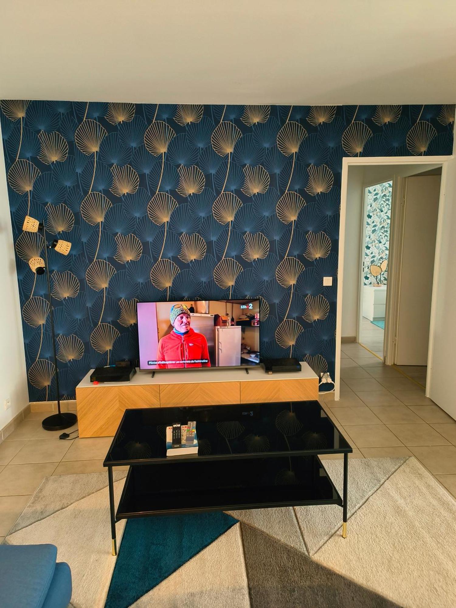 Apartment Neuf, Calme, 10 Minutes Du Centre De Paris